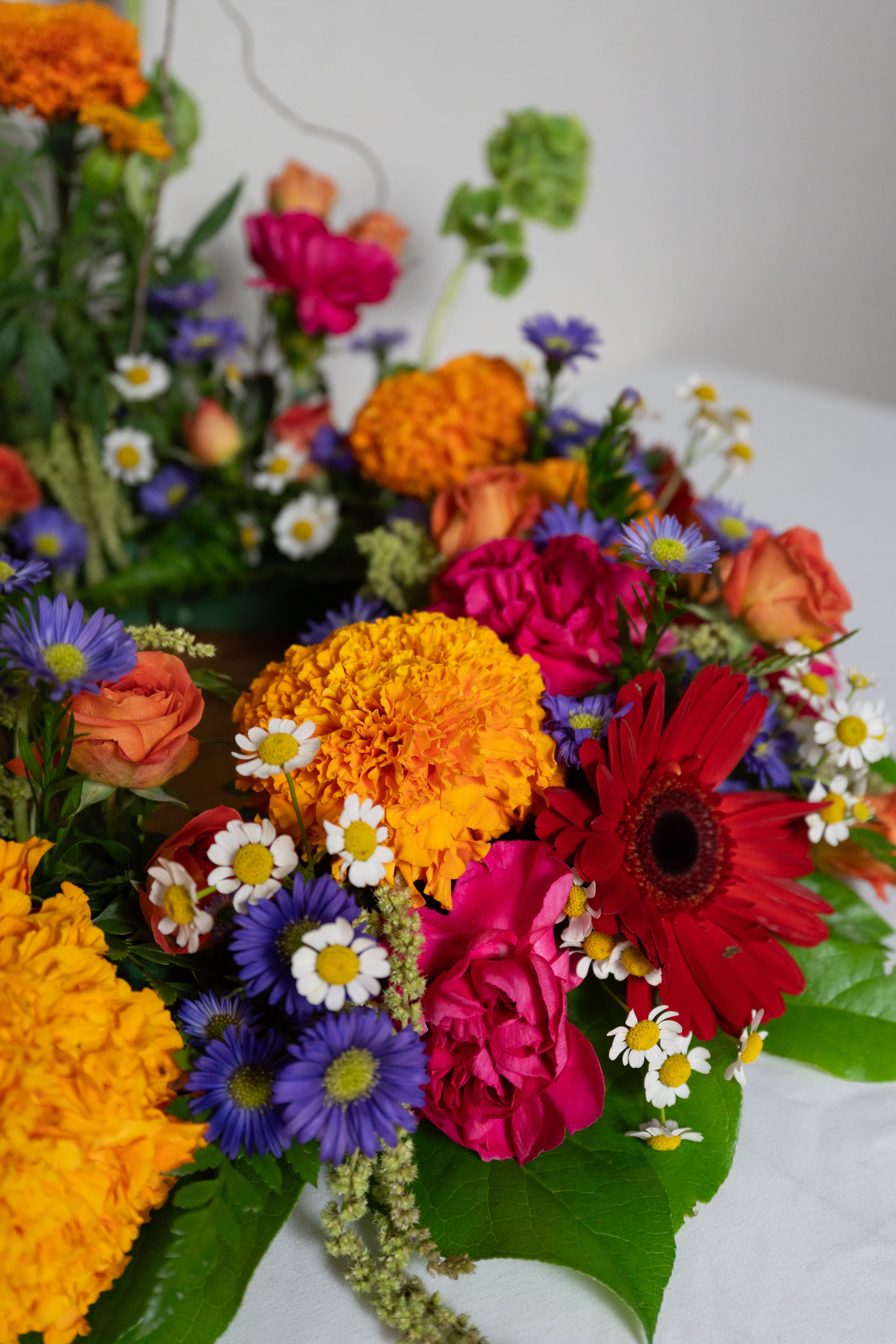 Mixed Urn Arrangement